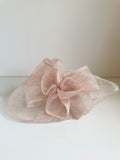 PALE PEACH BOW TRIM STRAW FASCINATOR ON SATIN HEAD BAND
