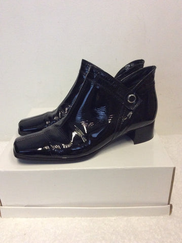 RELAXSHOE BLACK PATENT LEATHER SHOE BOOTS SIZE 6/39