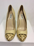 DUNE NUDE/BLONDE PATENT & GOLD TRIM HEELS SIZE 7/40