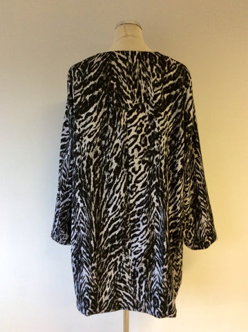 MARINA RINALDI BLACK & IVORY LEOPARD PRINT RAINCOAT SIZE 25 UK 20
