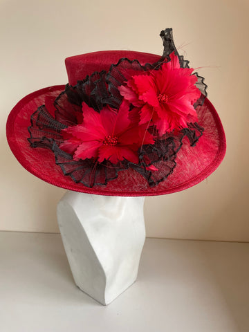 BRAND NEW ELEGANCE RED & BLACK FLOWER TRIMS WIDE BRIM FORMAL HAT