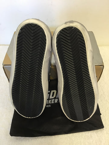 BRAND NEW GOLDEN GOOSE SUPERSTAR SILVER METALLIC & BLACK SUEDE TRIM TRAINERS SIZE 7.5/41 BUT FIT UK 7