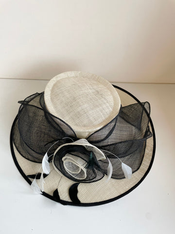 BRAND NEW MARKS & SPENCER CREAM & BLACK TRIM WIDE BRIM FORMAL HAT