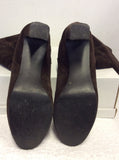 DOLCIS DARK BROWN SUEDE KNEE LENGTH HEELED BOOTS SIZE 6/39