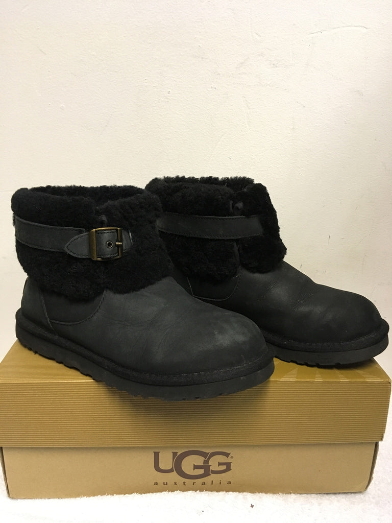 Ugg jocelin genuine on sale sheepskin short boot