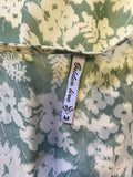 GOLDEN LIVE GREEN & WHITE FLORAL PRINT MIDI DRESS  SIZE M