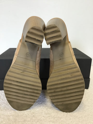 DANIEL BEIGE LEATHER SLINGBACK PEEPTOE HEELS SIZE 5/38