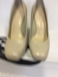 BRAND NEW NINE WEST NATURAL / CREAM LEATHER SQUARE TOE BLOCK HEELS SIZE 5/38