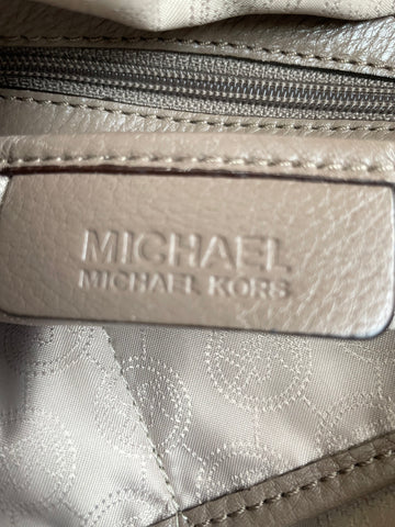 MICHAEL KORS TAUPE LEATHER TOTE BAG WITH DETACHABLE LONG STRAP