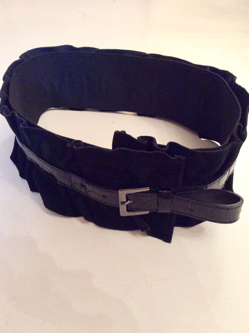 REISS BLACK WIDE FRILLED SUEDE & PATENT LEATHER BUCKLE FASTEN BELT SIZE S