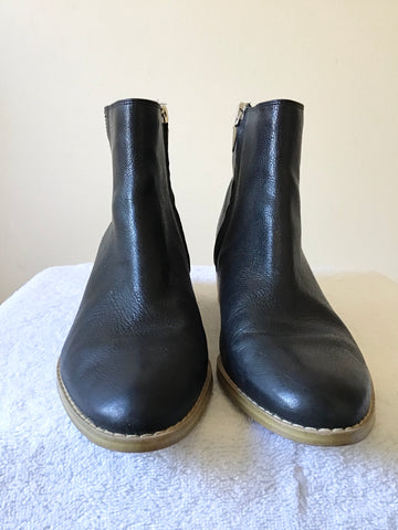 CLARKS NAVY BLUE LEATHER ANKLE BOOTS SIZE 4/37