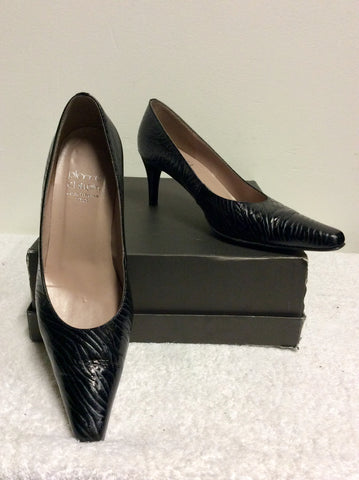 PIERRE CHUPIN BLACK EMBOSSED LEATHER HEELS SIZE 6/39