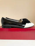 VINTAGE BALLY BLACK & WHITE PATENT LEATHER BOW TRIM FLAT SHOES SIZE 4.5/37.5