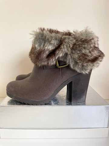 BRAND NEW MARKS & SPENCER BROWN FUR TRIM ANKLE BOOTS SIZE 6.5/40