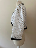 JAEGER WHITE WITH BLACK TRIM OPEN DESIGN 3/4 SLEEVE BOLERO JACKET SIZE L