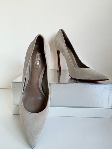 SCHUTZ BEIGE SUEDE HEELS SIZE 5/38