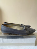 TODS PETROL BLUE/GREY LEATHER POINTED TOE LOAFERS SIZE 6..5/39.5