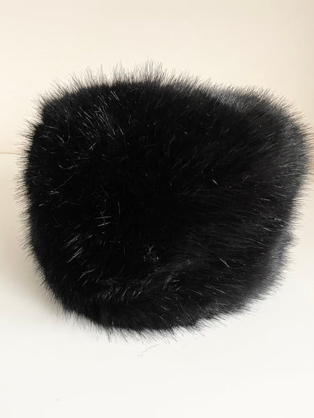 MOORE AND MOORE BLACK FAUX FUR HAT SIZE S/M