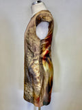 BRAND NEW TED BAKER LANGLEY- FAINE GOLDEN SHADES FEATHER DESIGN SLEEVELESS SHIFT DRESS SIZE 2 UK 10