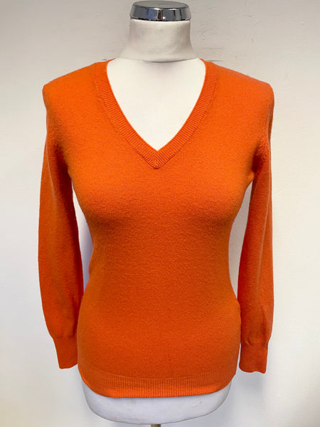 UNITED COLORS OF BENETTON ORANGE V NECK LONG SLEEVES 100% WOOL JUMPER SIZE S
