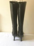 MARKS & SPENCER AUTOGRAPH BLACK LEATHER KNEE LENGTH HEELED BOOTS SIZE 7/40