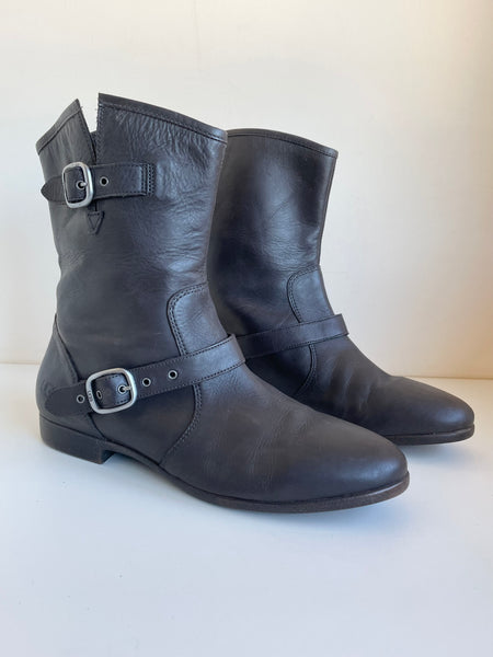 UGG FRANCES DARK BROWN LEATHER BUCKLE TRIM ANKLE  BOOTS SIZE 8.5/41