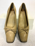 VAN DAL CAMEL LEATHER BOW TRIM COURT SHOES SIZE 5/38