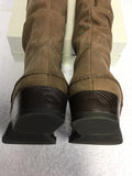 BRAND NEW CLARKS TAN WAX LEATHER COATED CALF LENGTH BOOTS SIZE 5/38
