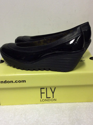 BRAND NEW FLY LONDON YOKO BLACK PATENT LEATHER WEDGE HEEL SHOES SIZE 7/40
