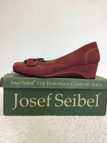 BRAND NEW JOSEF SEIBEL CRANBERRY WEDGE HEEL COMFORT SHOES SIZE 4/37