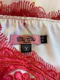 BRAND NEW CHI CHI LONDON RED & NUDE PINK LACE OVERLAY FIT & FLARE DRESS SIZE 8