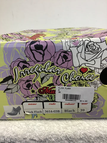 IRREGULAR CHOICE MUTINY BLACK PATENT LEATHER WITH COTTON PANEL TRIM HEELS SIZE 6/39