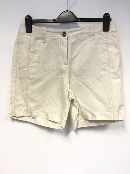 MARCCAIN CREAM CLASSIC FIT SHORTS SIZE 3 UK 14