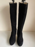 HOBBS BLACK SUEDE KNEE LENGTH HEELED BOOTS SIZE 7/40