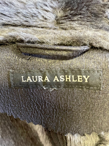 LAURA ASHLEY DARK GREY FAUX FUR LINED SLEEVELESS GILET SIZE M