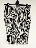 JAEGER BLACK & IVORY ZEBRA PRINT PENCIL SKIRT SIZE 8