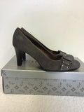 BRAND NEW PETER KAISER DARK GREY SUEDE STUDDED TRIM HEELS SIZE 4/37