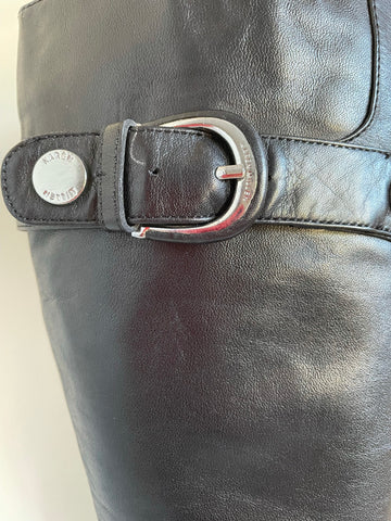 KAREN MILLEN BLACK LEATHER BUCKLE TRIM HEELED KNEE LENGTH BOOTS SIZE 5/38