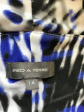 PIED A TERRE BLUE,BLACK,WHITE & GREY PRINT STRETCH PENCIL DRESS SIZE 16