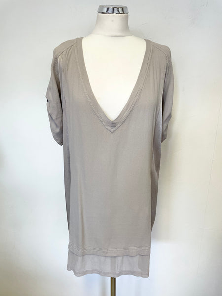 GHOST GREY V NECKLINE SATIN TRIMS SHORT SLEEVE TUNIC TOP SIZE 12