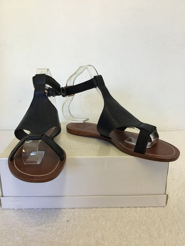 BRAND NEW TORY BURCH NAVY BLUE LEATHER FLAT SANDALS SIZE 5/38
