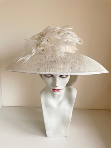 PHASE EIGHT IVORY & WHITE FEATHER TRIM FORMAL HAT