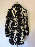 HOBBS BLACK,WHITE & GREY PRINT OR BLACK REVERSIBLE MAC SIZE 8
