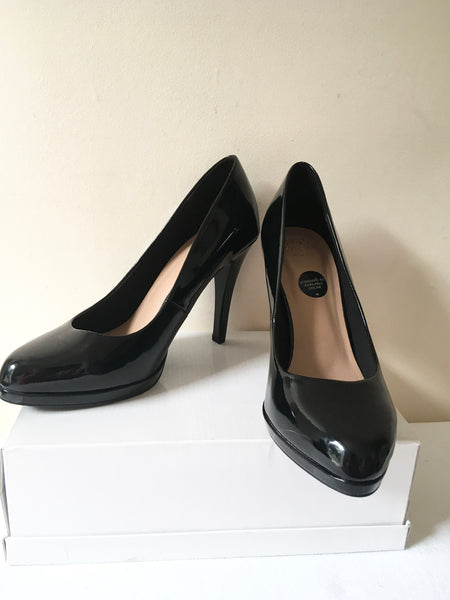 BRAND NEW MARKS & SPENCER BLACK PATENT HEELS SIZE 7/40 WIDE FIT