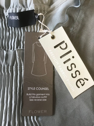 BRAND NEW FLOWER PLISSE TWO TONE GREY 3/4 SLEEVE TUNIC TOP SIZE 12