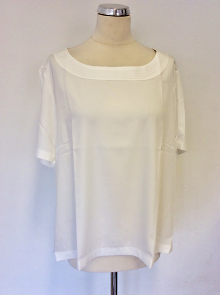 BRAND NEW ARTIGIANO WHITE SHORT SLEEVE TOP SIZE 24