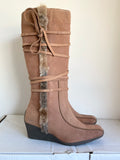 BRAND NEW VIVA LA DIVA CAMEL LEATHER & FUR TRIM WEDGE HEEL BOOTS SIZE 6/39