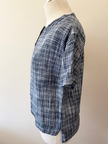 TOAST NAVY BLUE & WHITE WEAVE LINEN SHORT SLEEVE TOP SIZE M