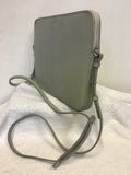 BRAND NEW RADLEY LIGHT GREY LEATHER  COATED MEDIUM ZIP TOP CROSS BODY BAG
