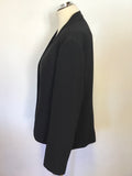 WINDSMOOR BLACK STITCH TRIM COLLARLESS SUIT JACKET SIZE 20